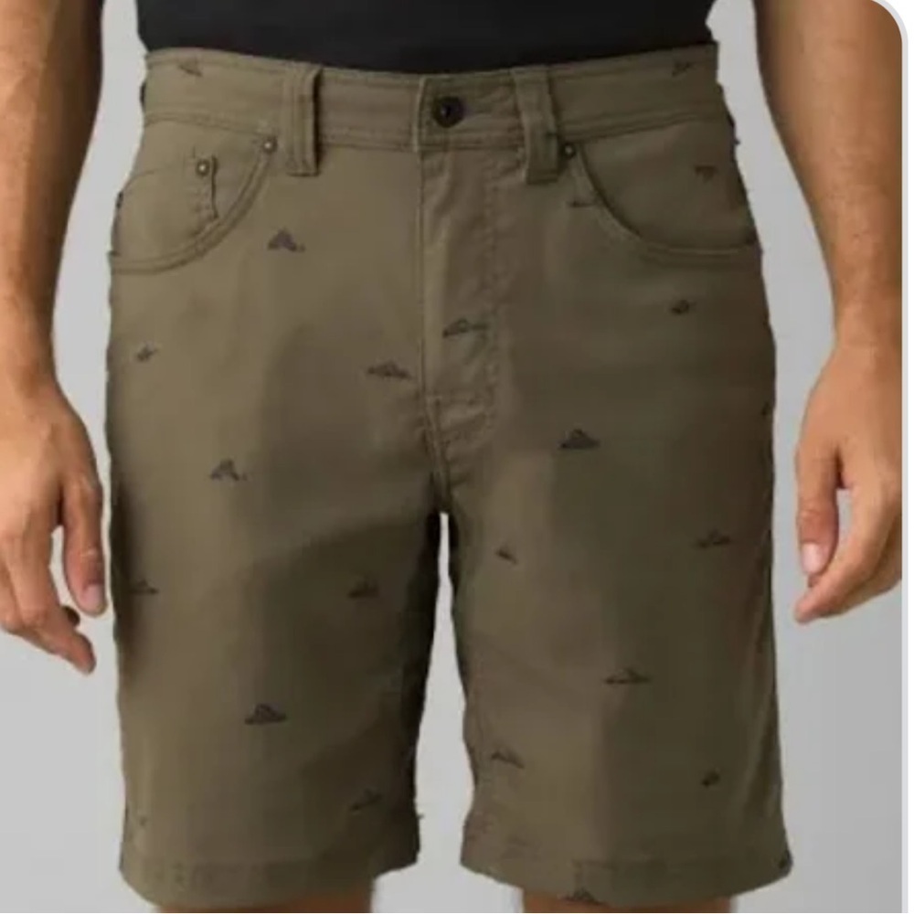 Prana Brion Shorts. 11”. NWT size 30